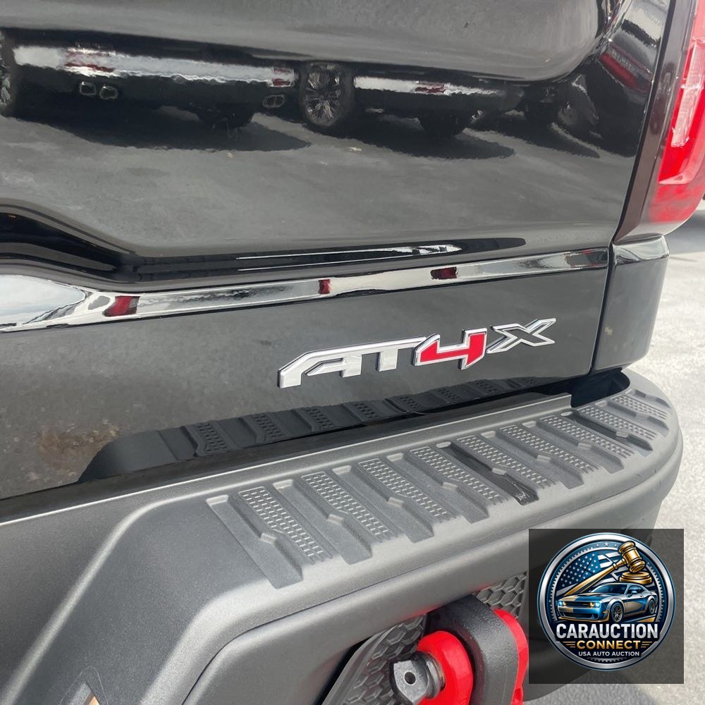 2023 GMC Sierra 1500 AT4X