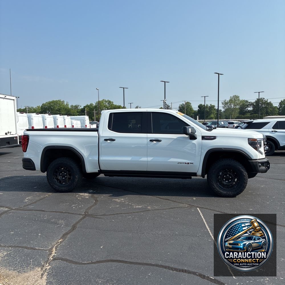 2024 GMC Sierra 1500 AT4X