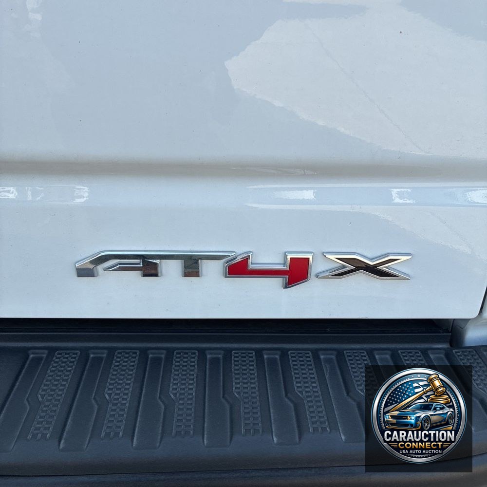 2024 GMC Sierra 1500 AT4X