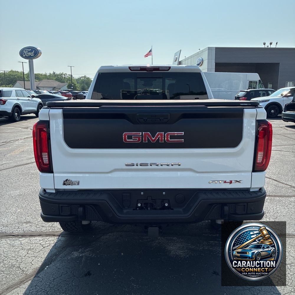 2024 GMC Sierra 1500 AT4X