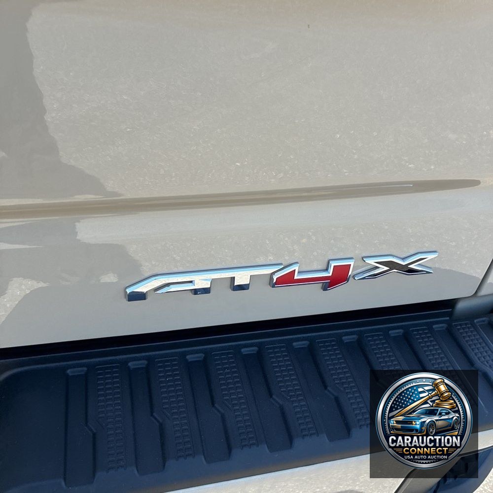 2023 GMC Sierra 1500 AT4X