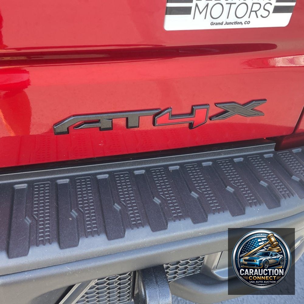 2023 GMC Sierra 1500 AT4X