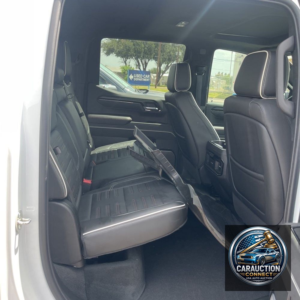 2024 GMC Sierra 1500 AT4X