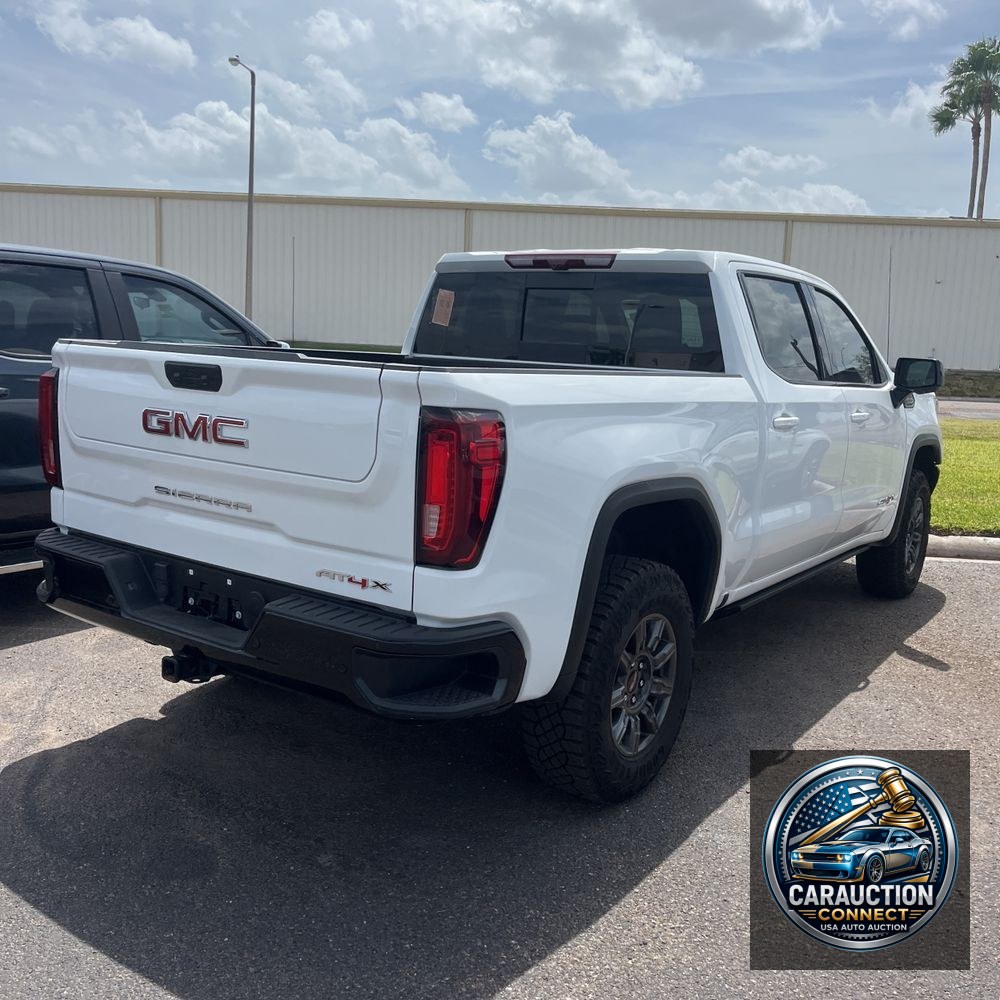 2024 GMC Sierra 1500 AT4X