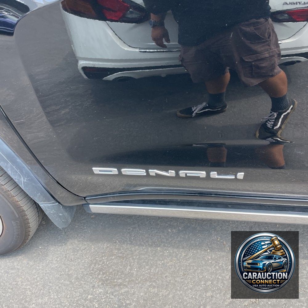 2023 GMC Sierra 1500 Denali