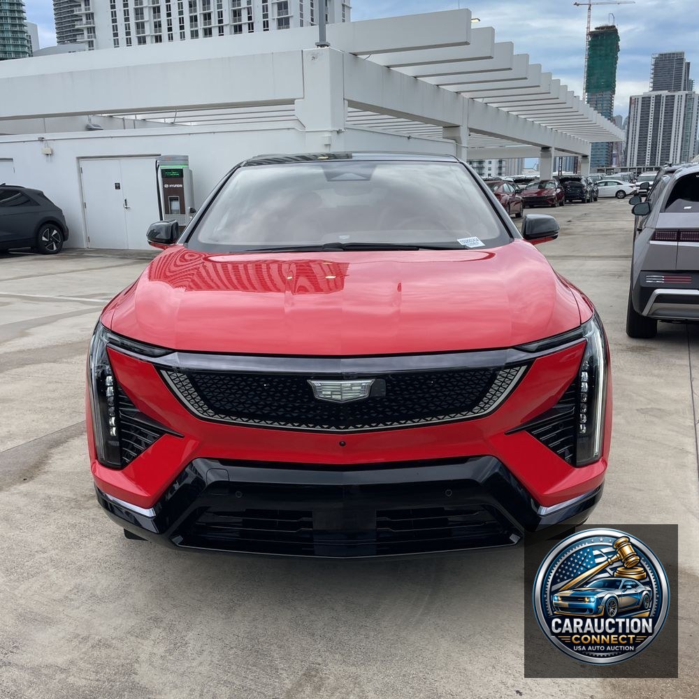 2025 Cadillac OPTIQ Sport 1