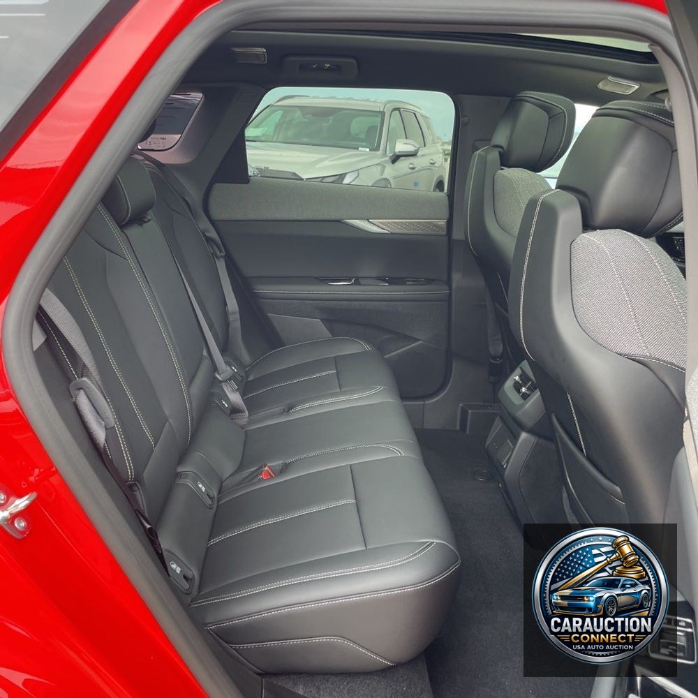 2025 Cadillac OPTIQ Sport 1