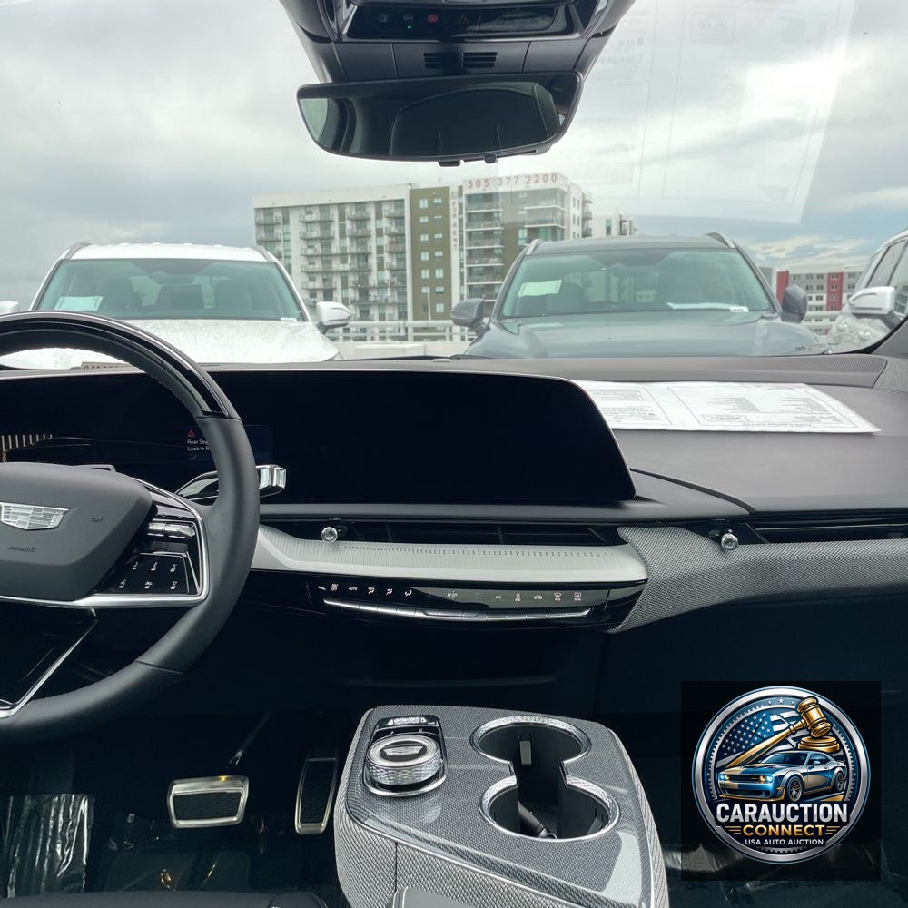 2025 Cadillac OPTIQ Sport 1