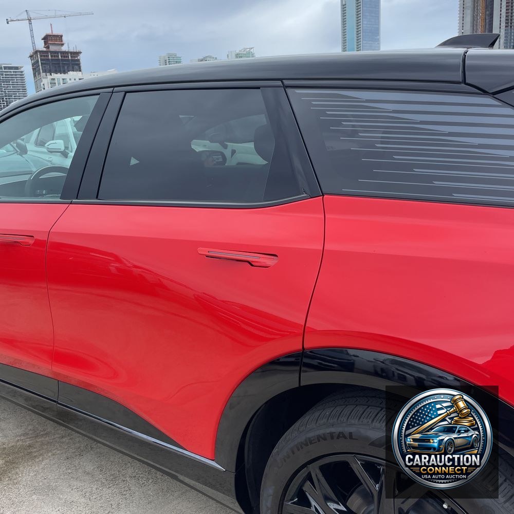 2025 Cadillac OPTIQ Sport 1