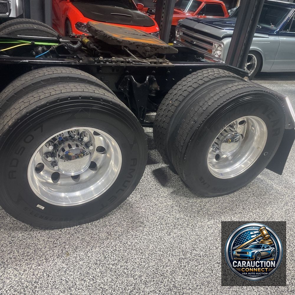 2023 International Commercial 125.3"BBC CONV CAB SBA TRACTOR 6X4 15.0L
