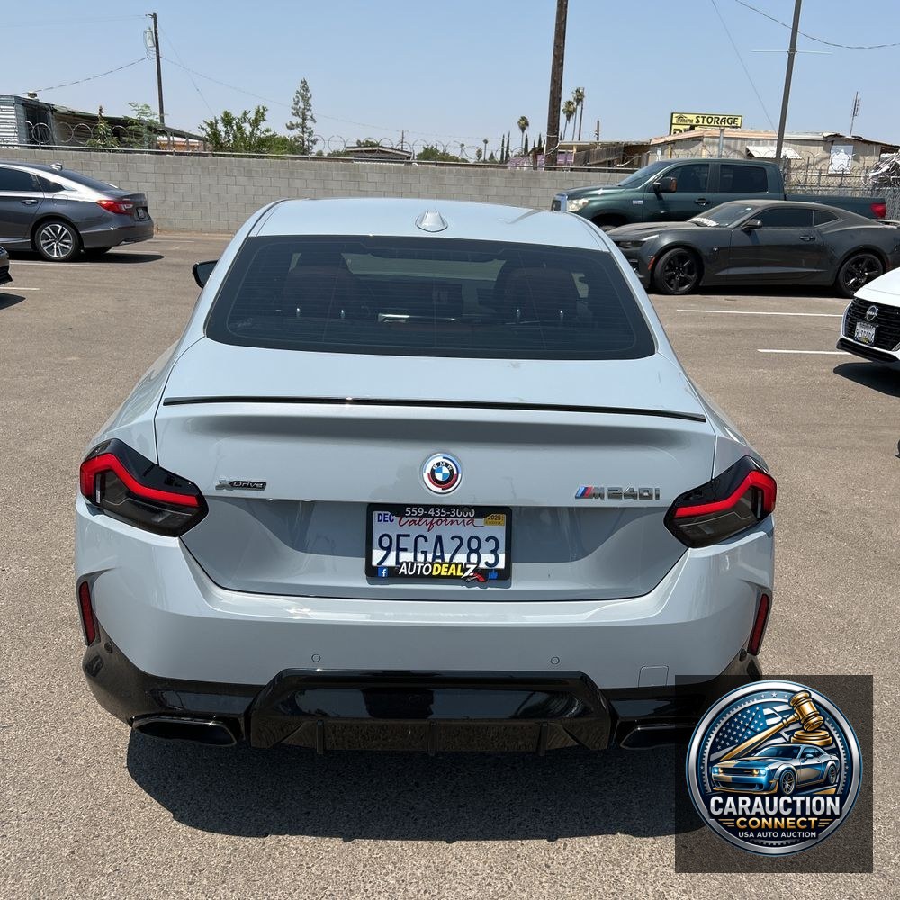 2023 BMW 2-Series M240xi