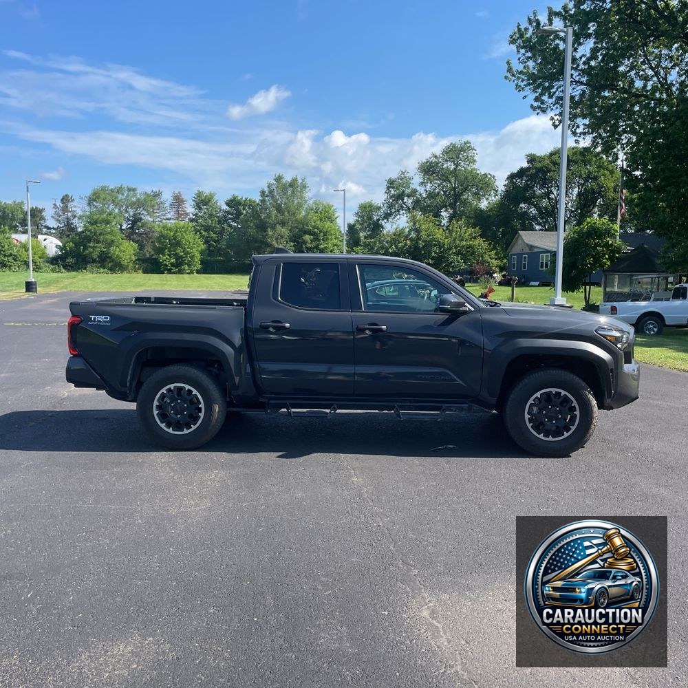 2024 Toyota Tacoma TRD Off-Road