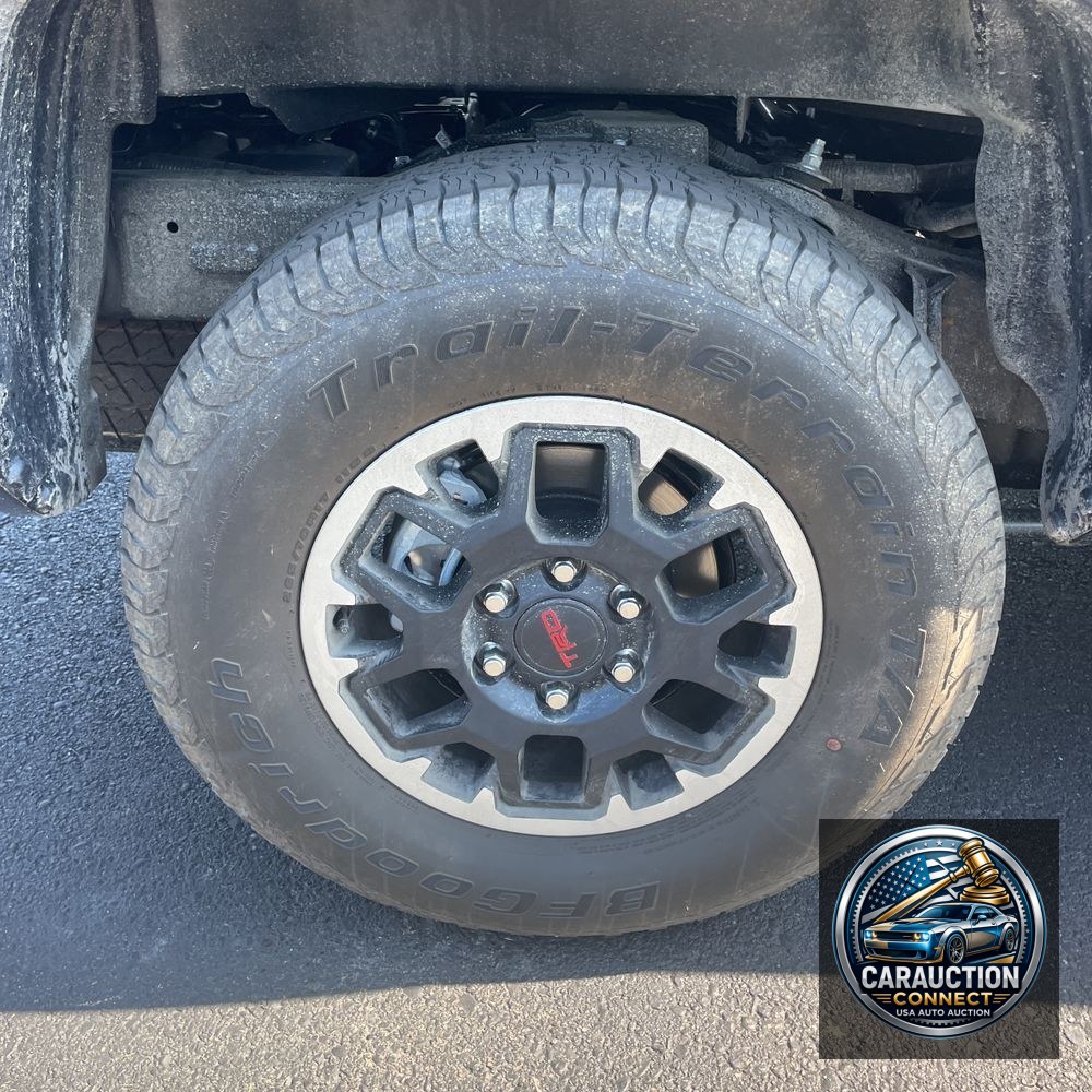 2024 Toyota Tacoma TRD Off-Road
