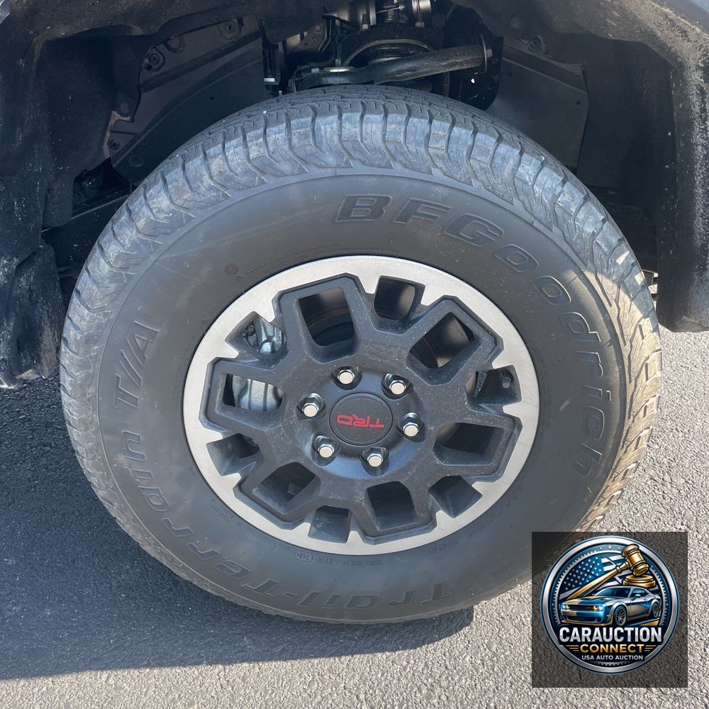 2024 Toyota Tacoma TRD Off-Road