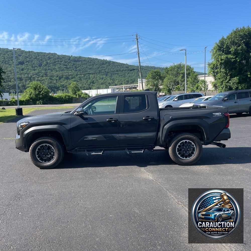 2024 Toyota Tacoma TRD Off-Road