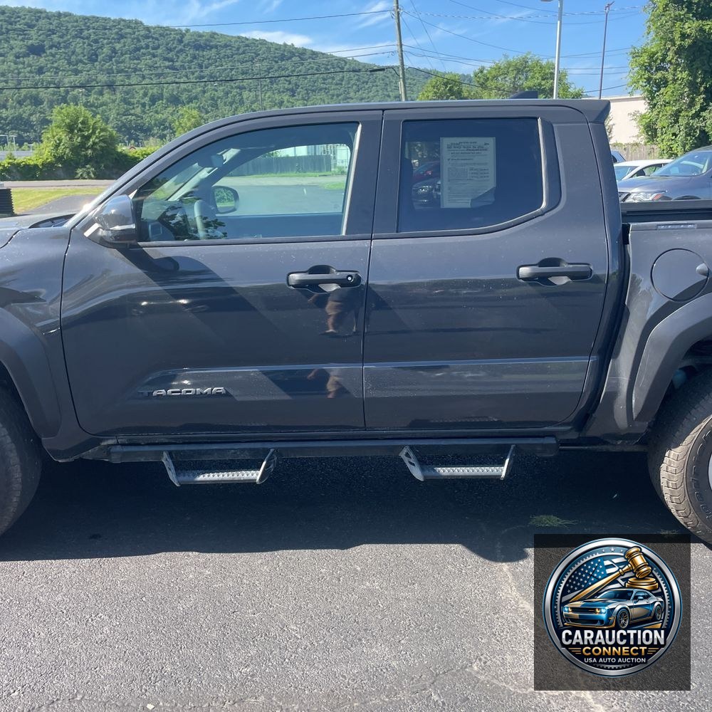 2024 Toyota Tacoma TRD Off-Road