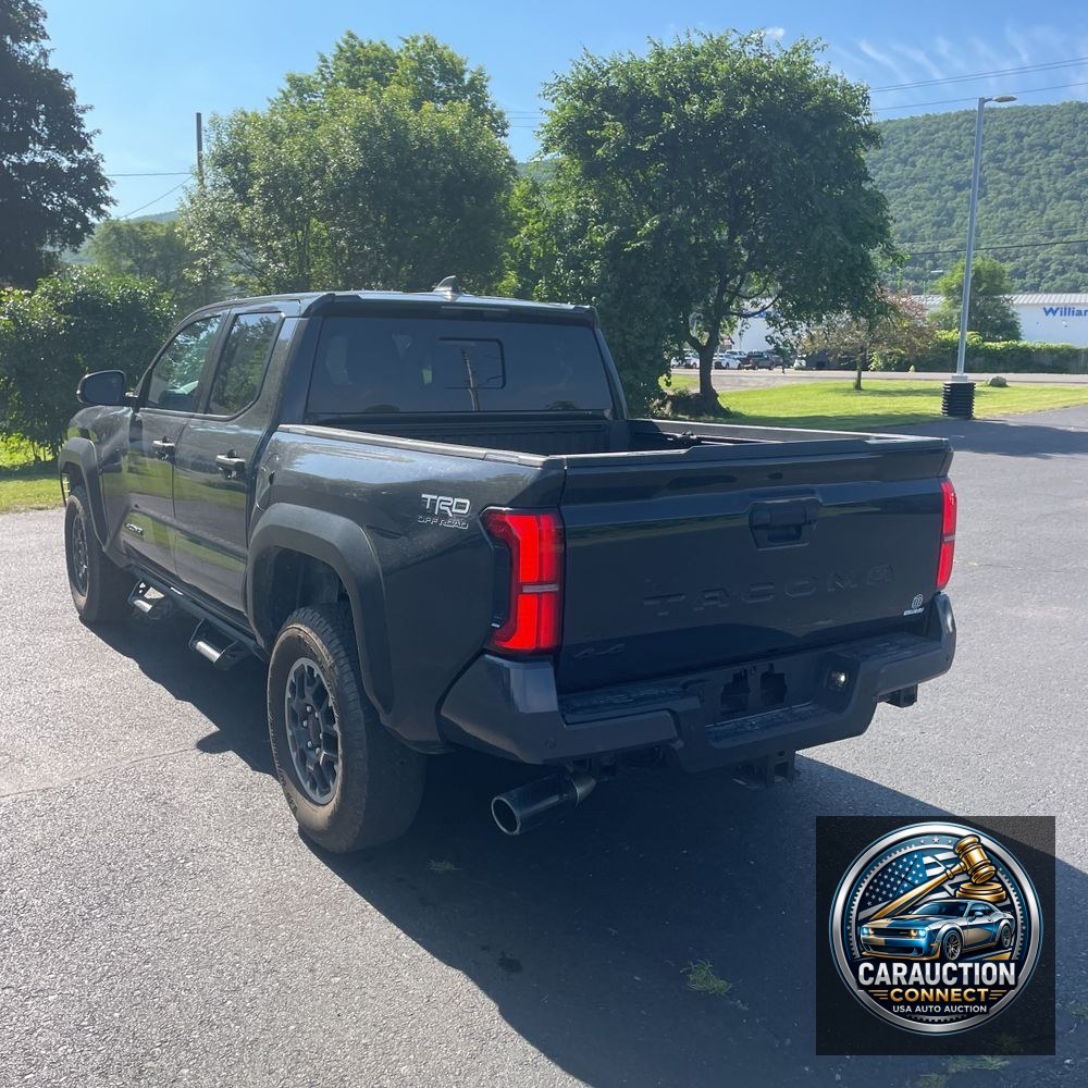 2024 Toyota Tacoma TRD Off-Road