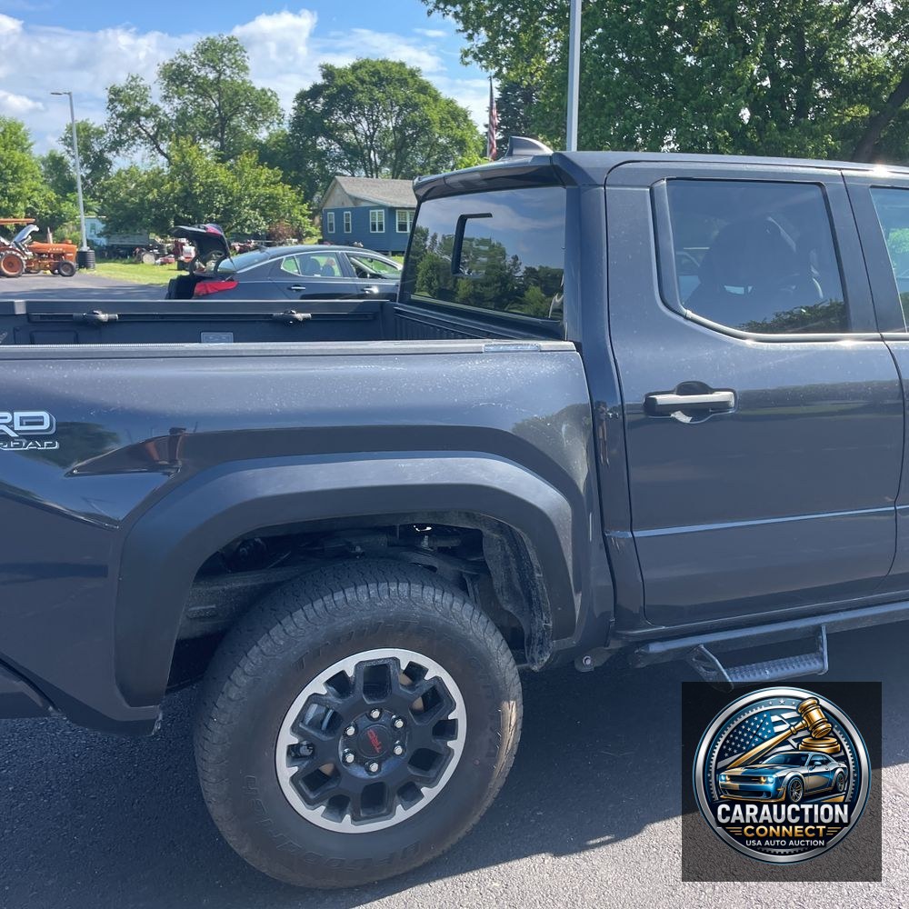 2024 Toyota Tacoma TRD Off-Road