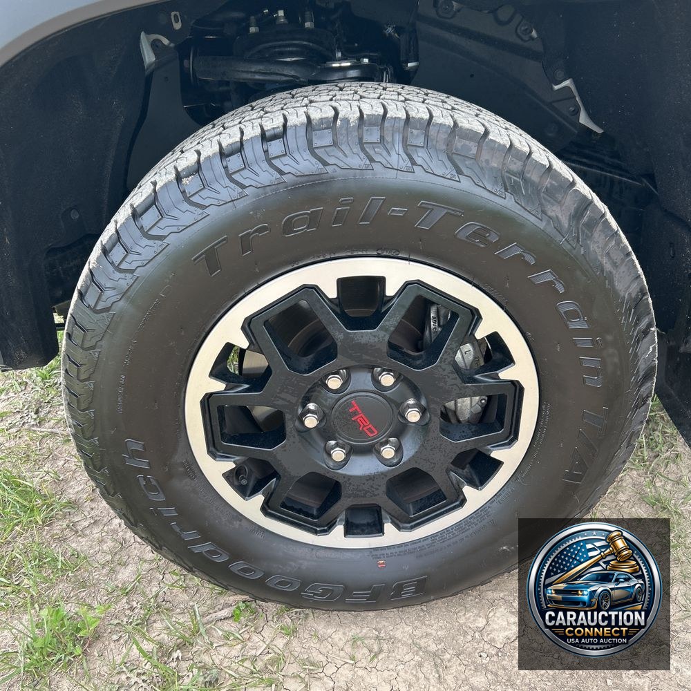 2025 Toyota Tacoma TRD Off-Road