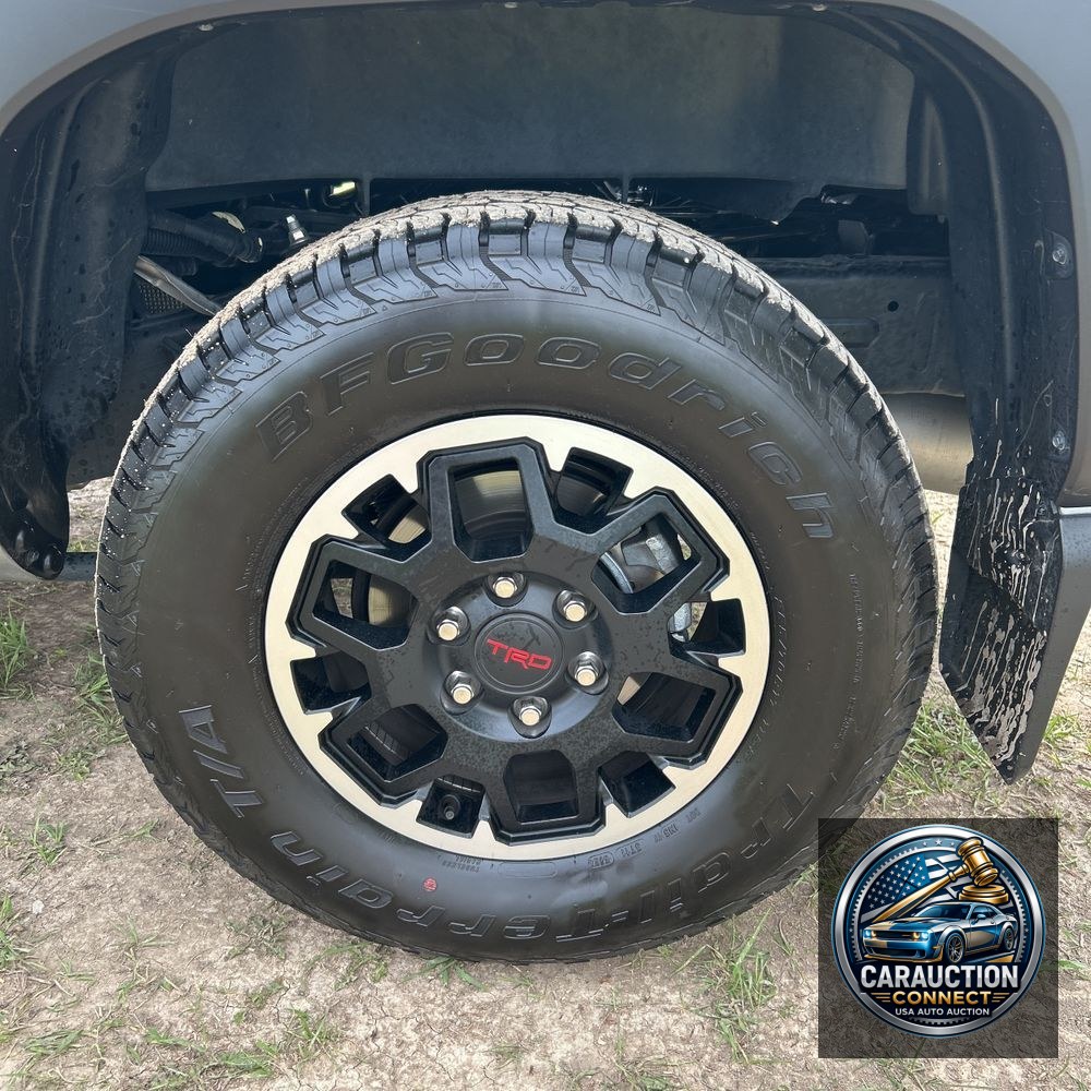 2025 Toyota Tacoma TRD Off-Road