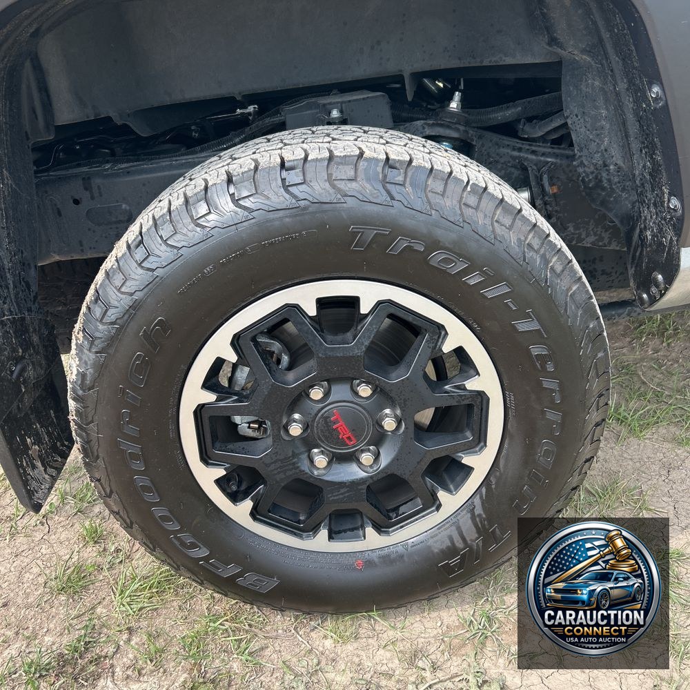 2025 Toyota Tacoma TRD Off-Road