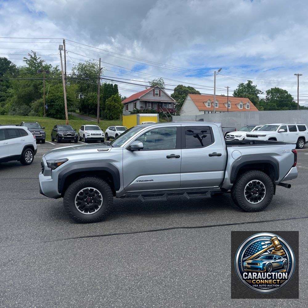 2024 Toyota Tacoma TRD Off-Road HV
