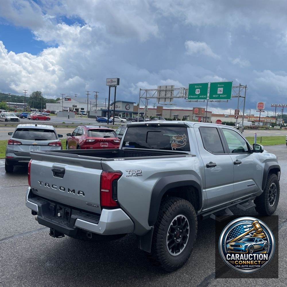 2024 Toyota Tacoma TRD Off-Road HV