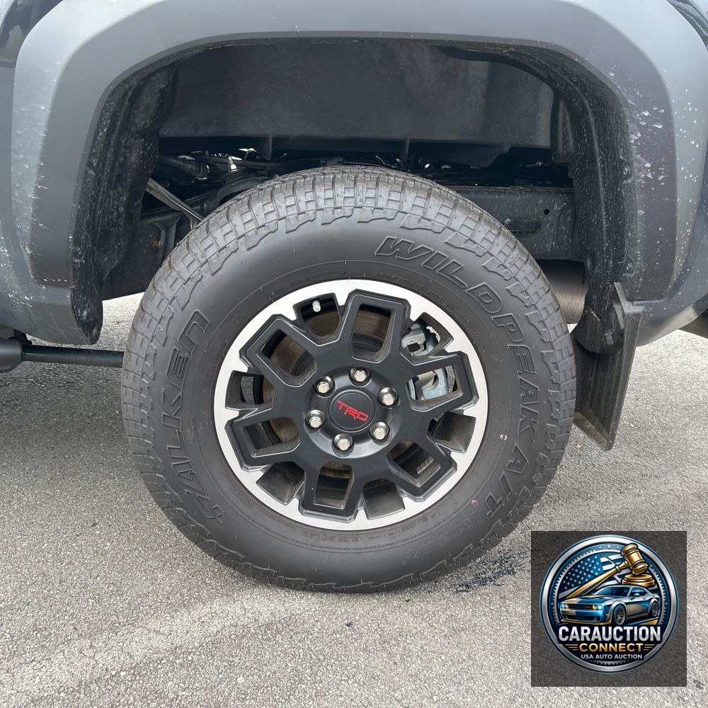2024 Toyota Tacoma TRD Off-Road HV