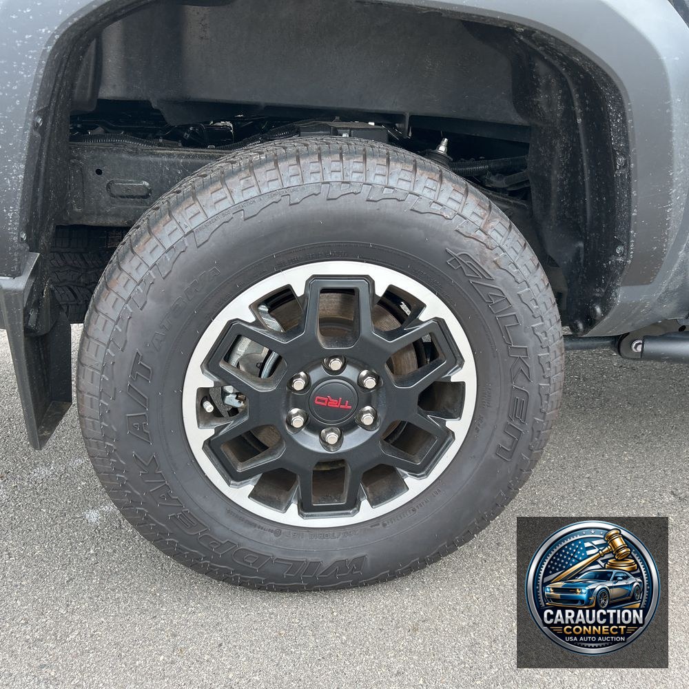 2024 Toyota Tacoma TRD Off-Road HV