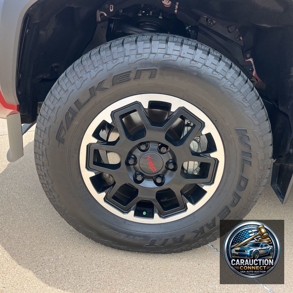 2024 Toyota Tacoma TRD Off-Road HV
