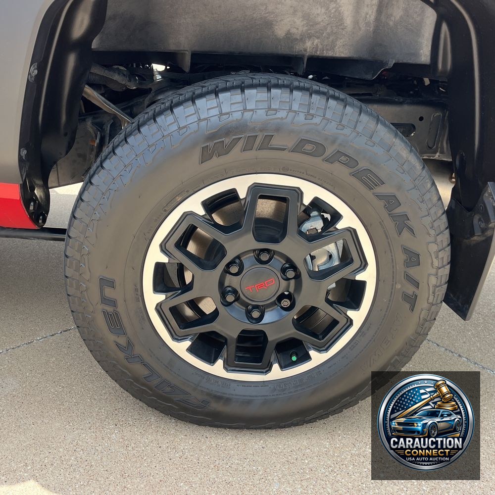 2024 Toyota Tacoma TRD Off-Road HV