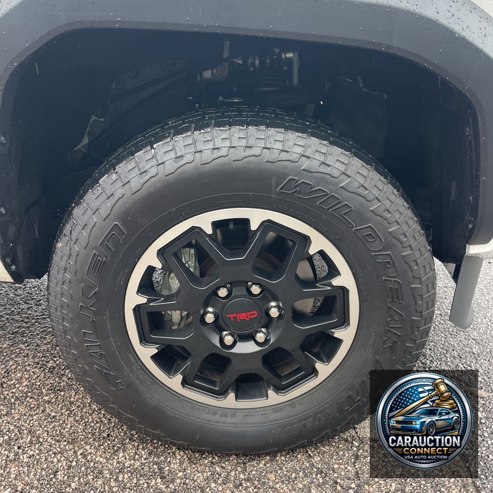 2024 Toyota Tacoma TRD Off-Road HV