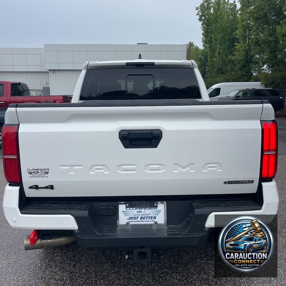 2024 Toyota Tacoma TRD Off-Road HV