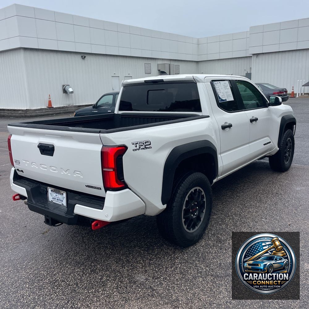 2024 Toyota Tacoma TRD Off-Road HV