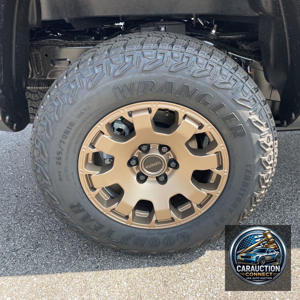 2025 Toyota Tacoma Trailhunter HV