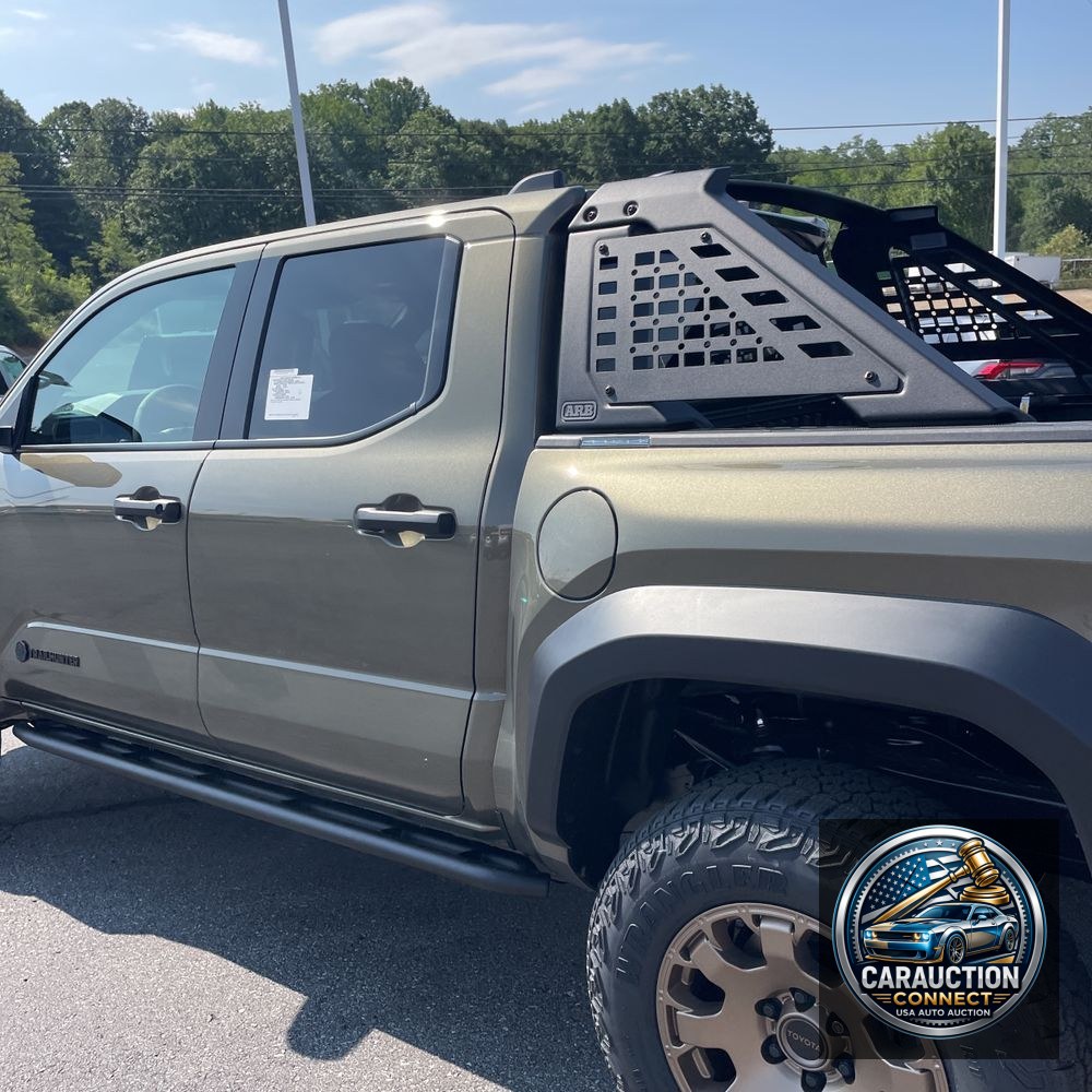 2025 Toyota Tacoma Trailhunter HV