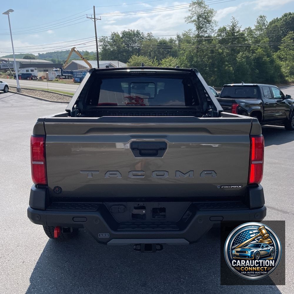 2025 Toyota Tacoma Trailhunter HV
