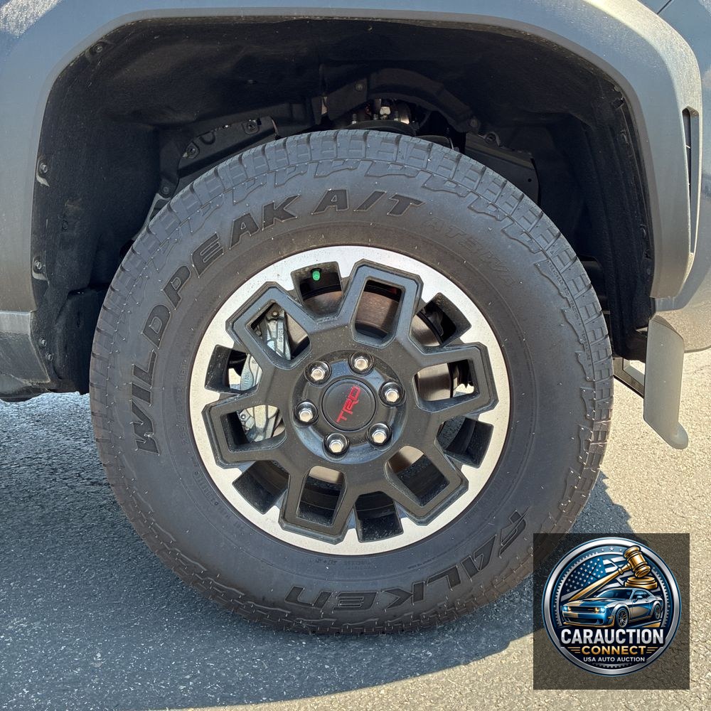 2024 Toyota Tacoma TRD Off-Road HV