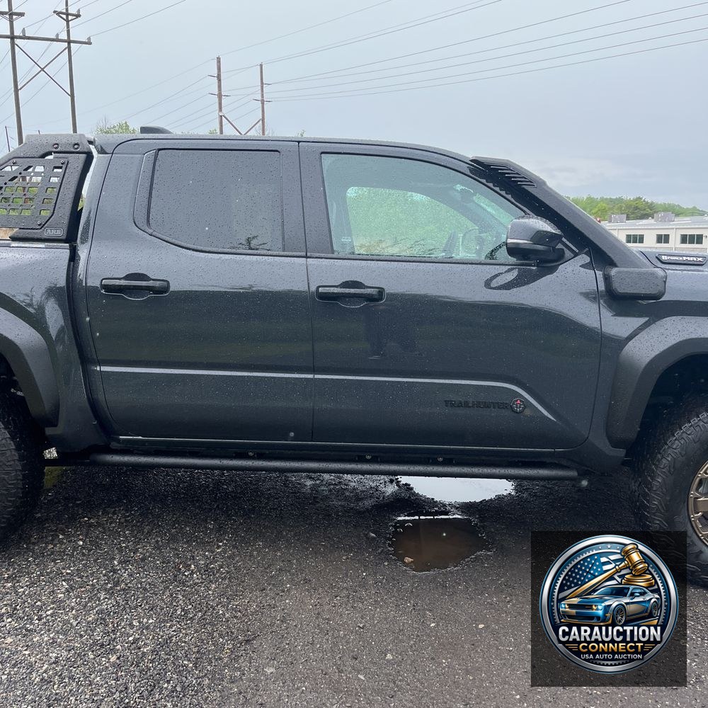 2025 Toyota Tacoma Trailhunter HV