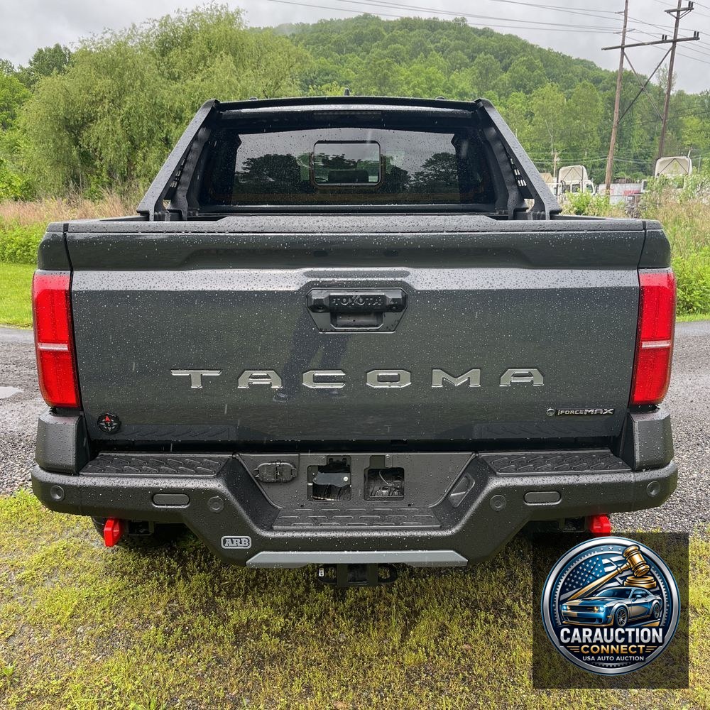 2025 Toyota Tacoma Trailhunter HV
