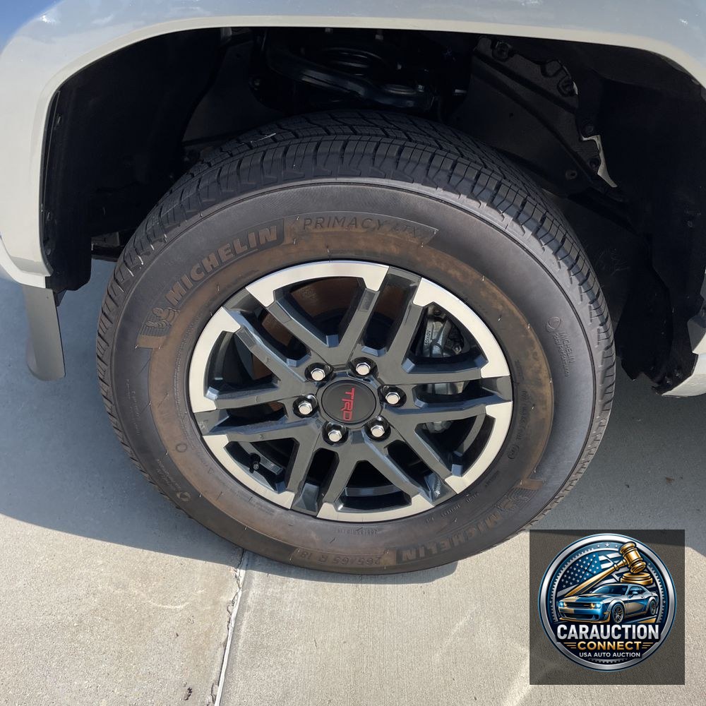2025 Toyota Tacoma TRD Sport HV