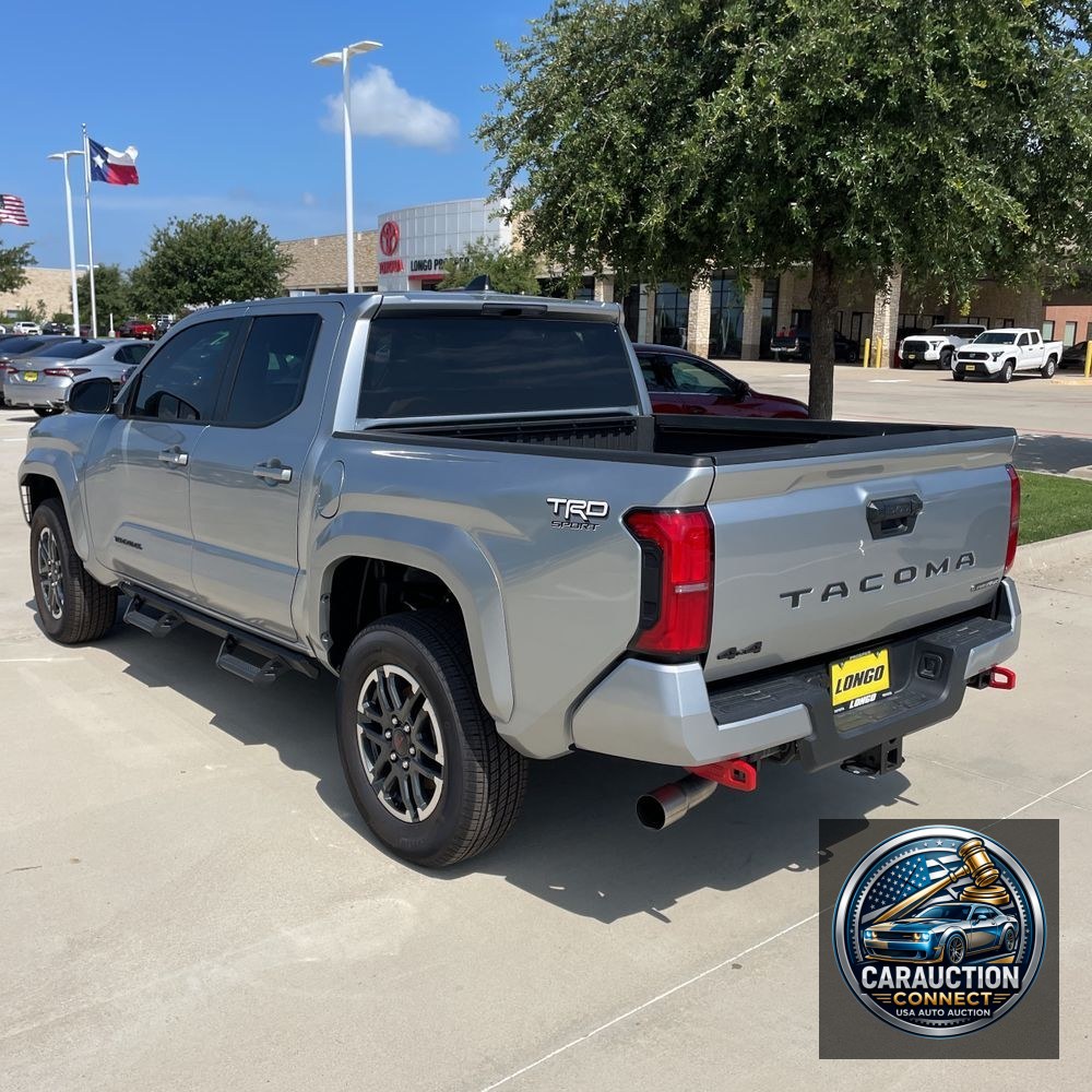 2025 Toyota Tacoma TRD Sport HV