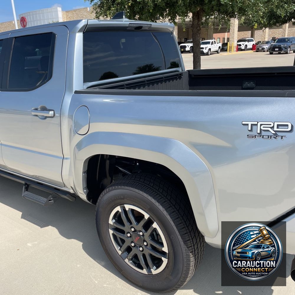 2025 Toyota Tacoma TRD Sport HV