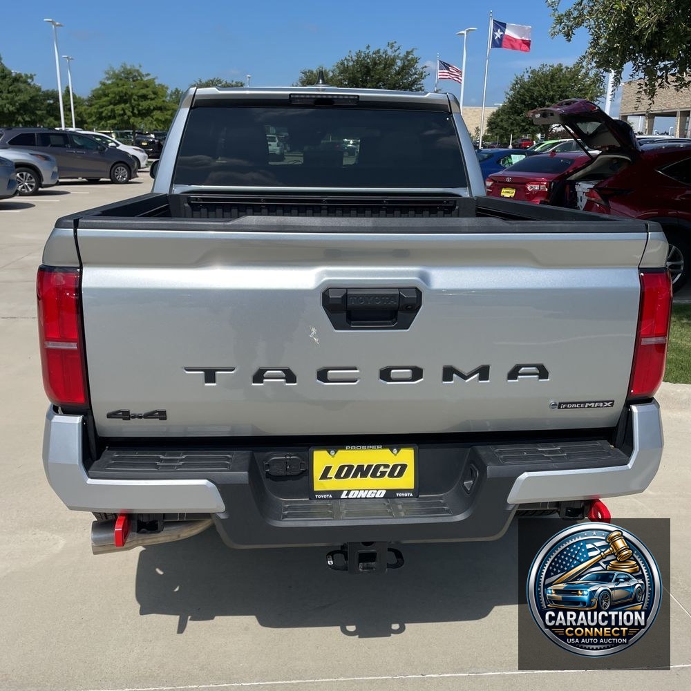 2025 Toyota Tacoma TRD Sport HV