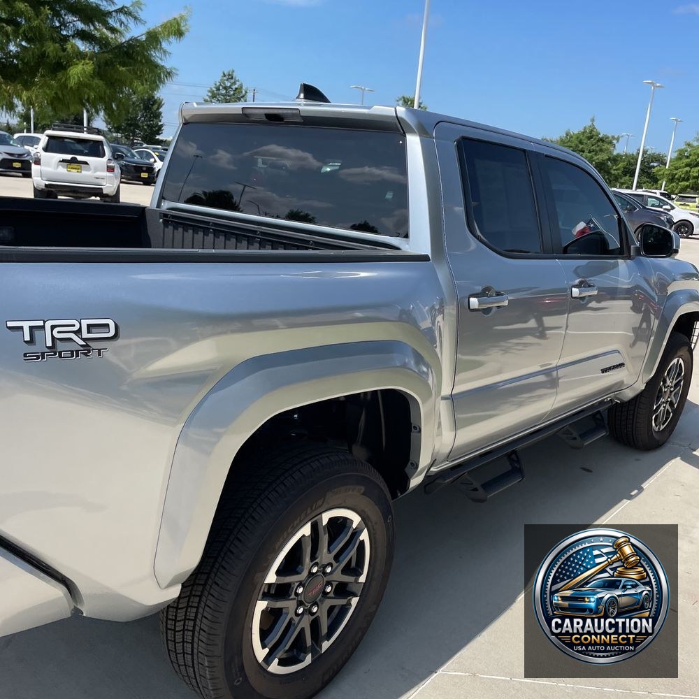 2025 Toyota Tacoma TRD Sport HV