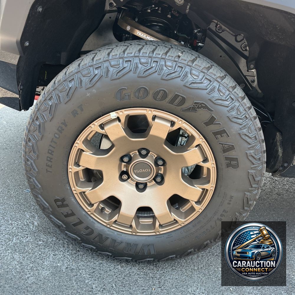 2025 Toyota Tacoma Trailhunter HV
