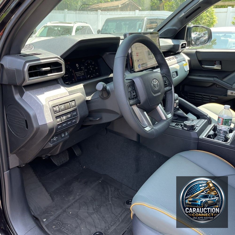 2025 Toyota Tacoma Trailhunter HV