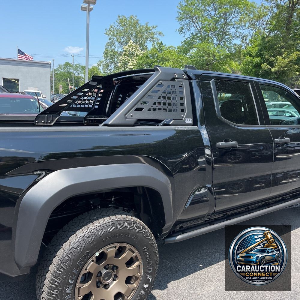2025 Toyota Tacoma Trailhunter HV