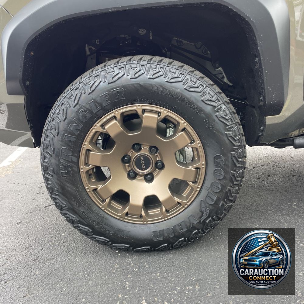 2025 Toyota Tacoma Trailhunter HV