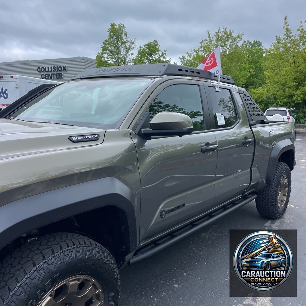 2025 Toyota Tacoma Trailhunter HV